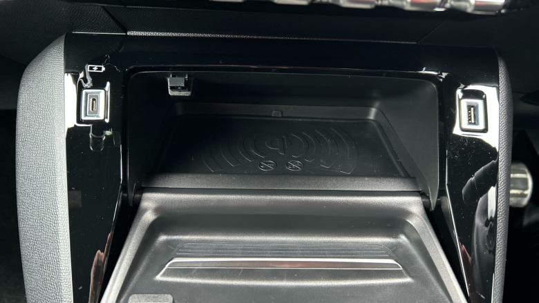 Peugeot 208 1.2 PureTech 130 GT Line 5dr EAT8 Petrol Hatchback